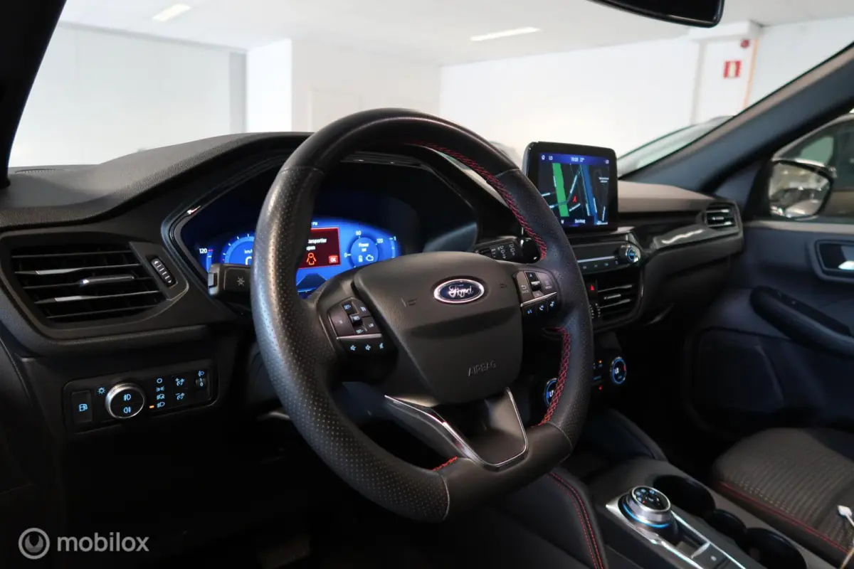 2.5 PHEV ST-Line Pano Navi Carplay