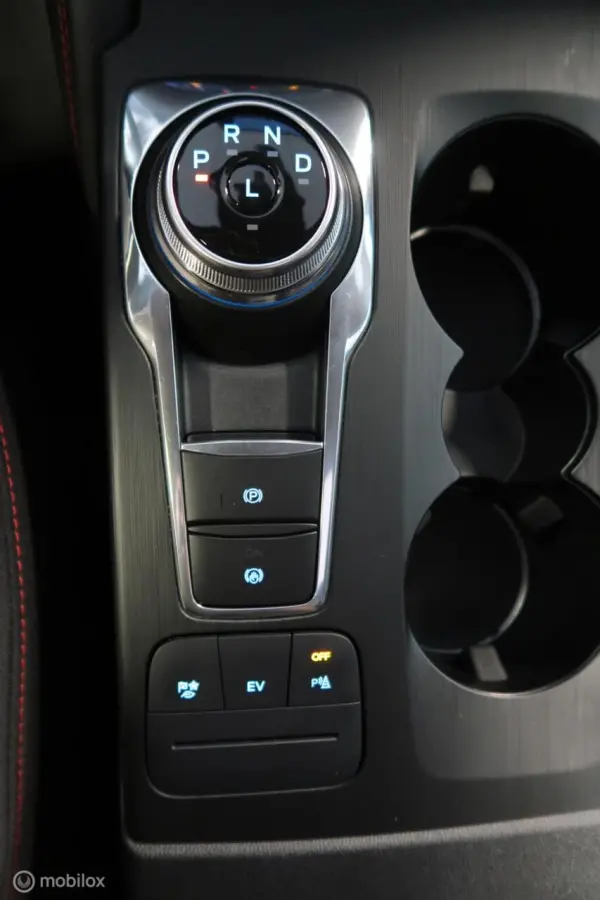 2.5 PHEV ST-Line Pano Navi Carplay