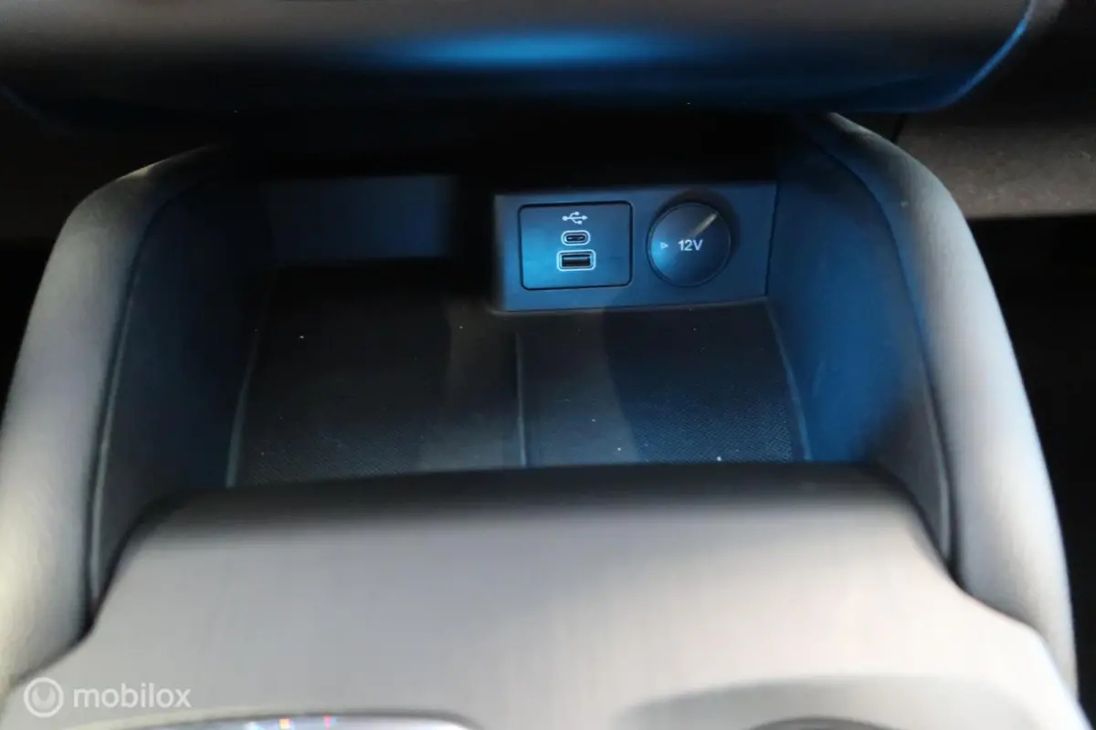 2.5 PHEV ST-Line Pano Navi Carplay