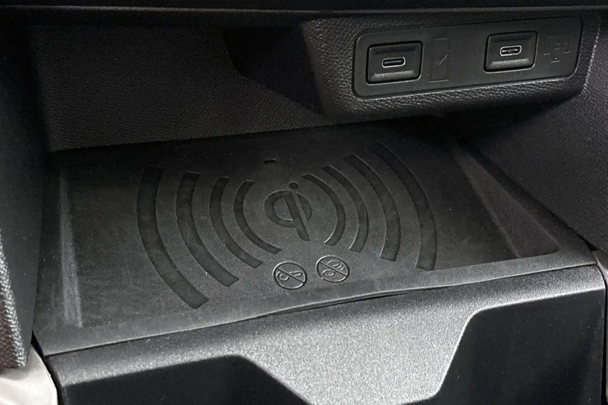 1.2 Turbo Hybrid Edition Achteruitrijcamera Apple CarPlay Navigatie