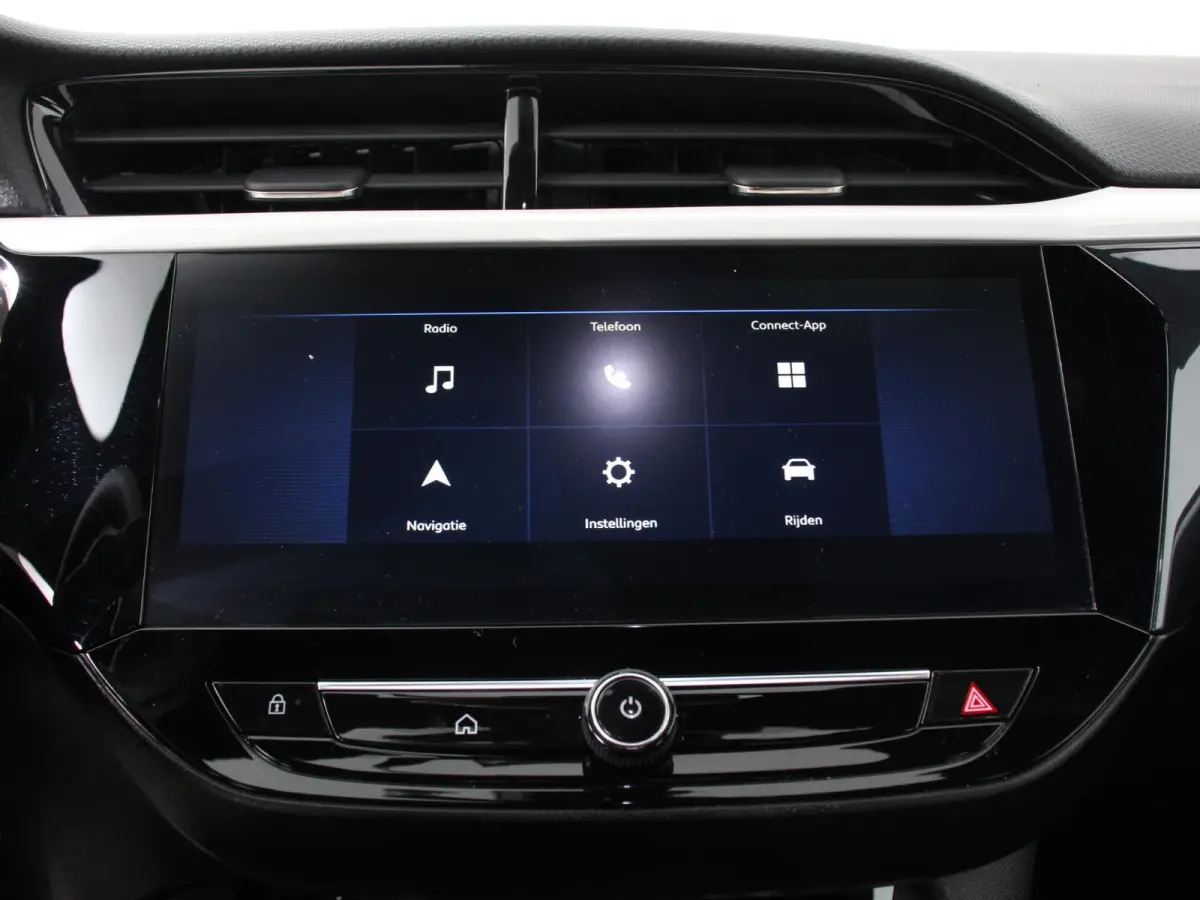 1.2 Turbo Hybrid 100pk GS Automaat DEMO ! Navigatie Apple Carplay/Android Auto Camera Parkeersensoren Cruise Control Dodehoek assistent Airco Lichtmetalen velgen Virtual Cockpit
