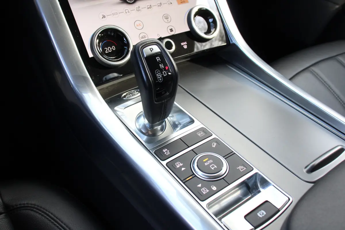 P400e Limited Edition | PANO DAK | LUXE LEDER | LED MATRIX | 21'' LMV | ADAPTIVE CRUISE | CARPLAY | STOELVERWARMING