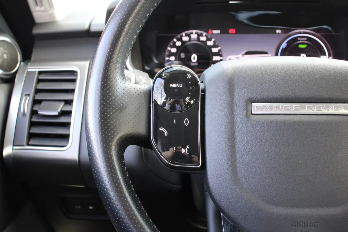P400e Limited Edition | PANO DAK | LUXE LEDER | LED MATRIX | 21'' LMV | ADAPTIVE CRUISE | CARPLAY | STOELVERWARMING