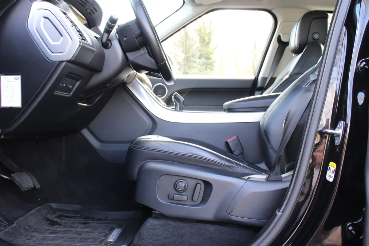 P400e Limited Edition | PANO DAK | LUXE LEDER | LED MATRIX | 21'' LMV | ADAPTIVE CRUISE | CARPLAY | STOELVERWARMING
