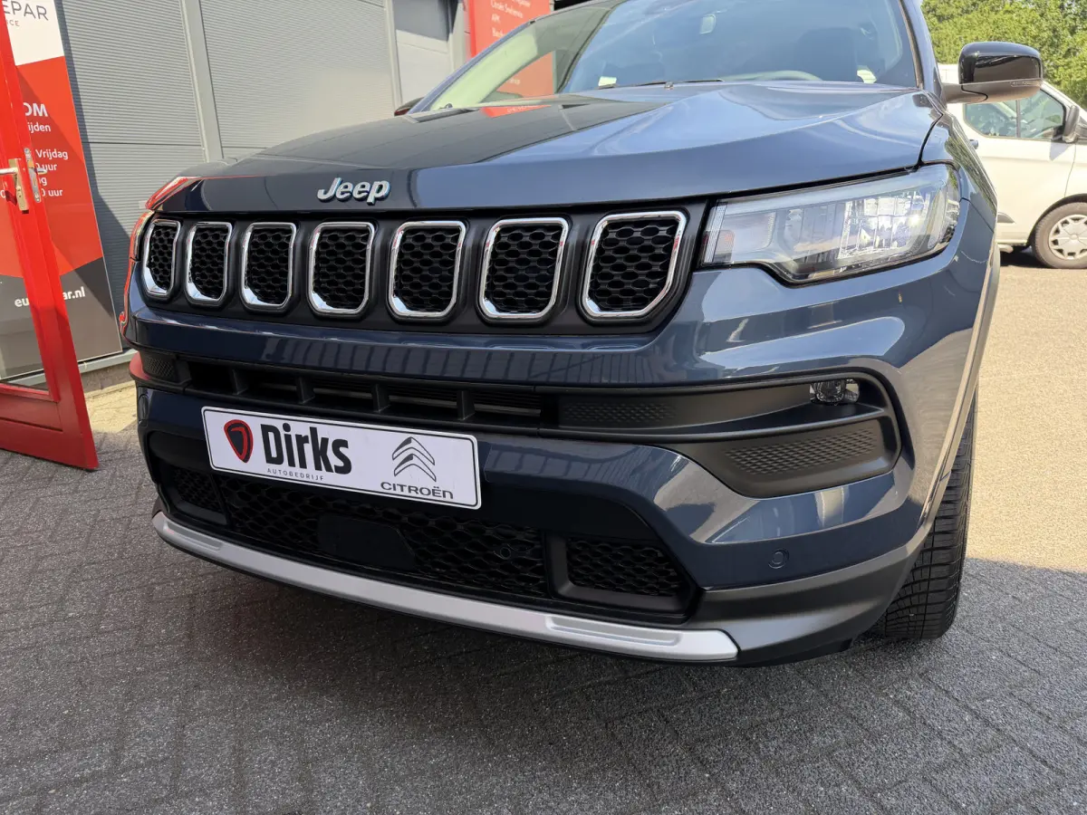 4xe 190 Plug-in Hybrid Altitude (Elektrische Klep - Keyless Entry - LED - Automatische Airco - Camera - Navigatie - Apple Carplay - 4WD - Adaptieve Cruise Controle)