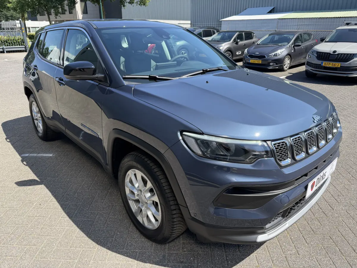 4xe 190 Plug-in Hybrid Altitude (Elektrische Klep - Keyless Entry - LED - Automatische Airco - Camera - Navigatie - Apple Carplay - 4WD - Adaptieve Cruise Controle)