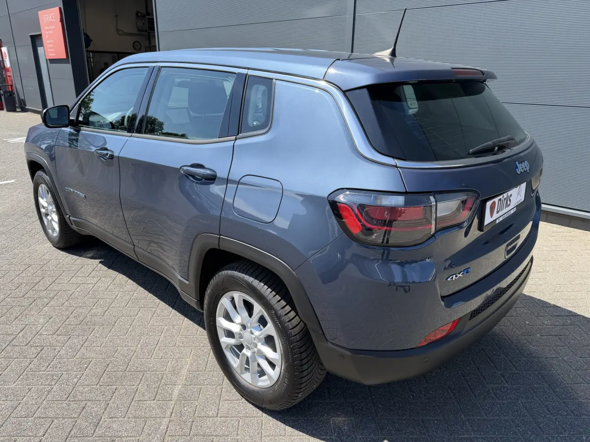 4xe 190 Plug-in Hybrid Altitude (Elektrische Klep - Keyless Entry - LED - Automatische Airco - Camera - Navigatie - Apple Carplay - 4WD - Adaptieve Cruise Controle)