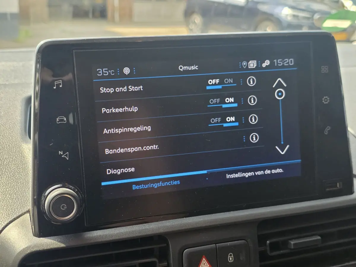 1.5 BlueHDI Premium / 1e EIGENAAR / CAMERA / CRUISE / NAVI