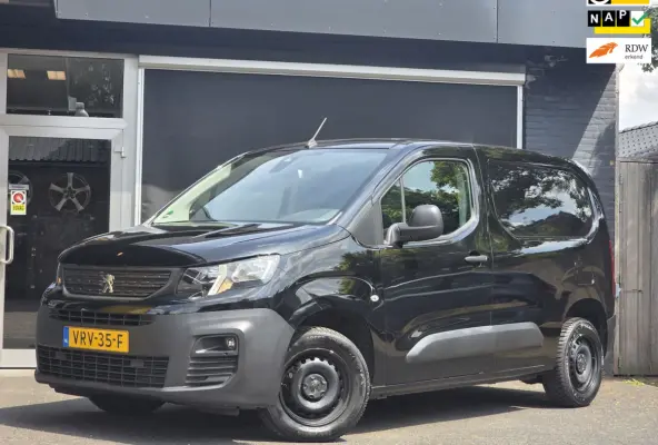 1.5 BlueHDI Premium / 1e EIGENAAR / CAMERA / CRUISE / NAVI