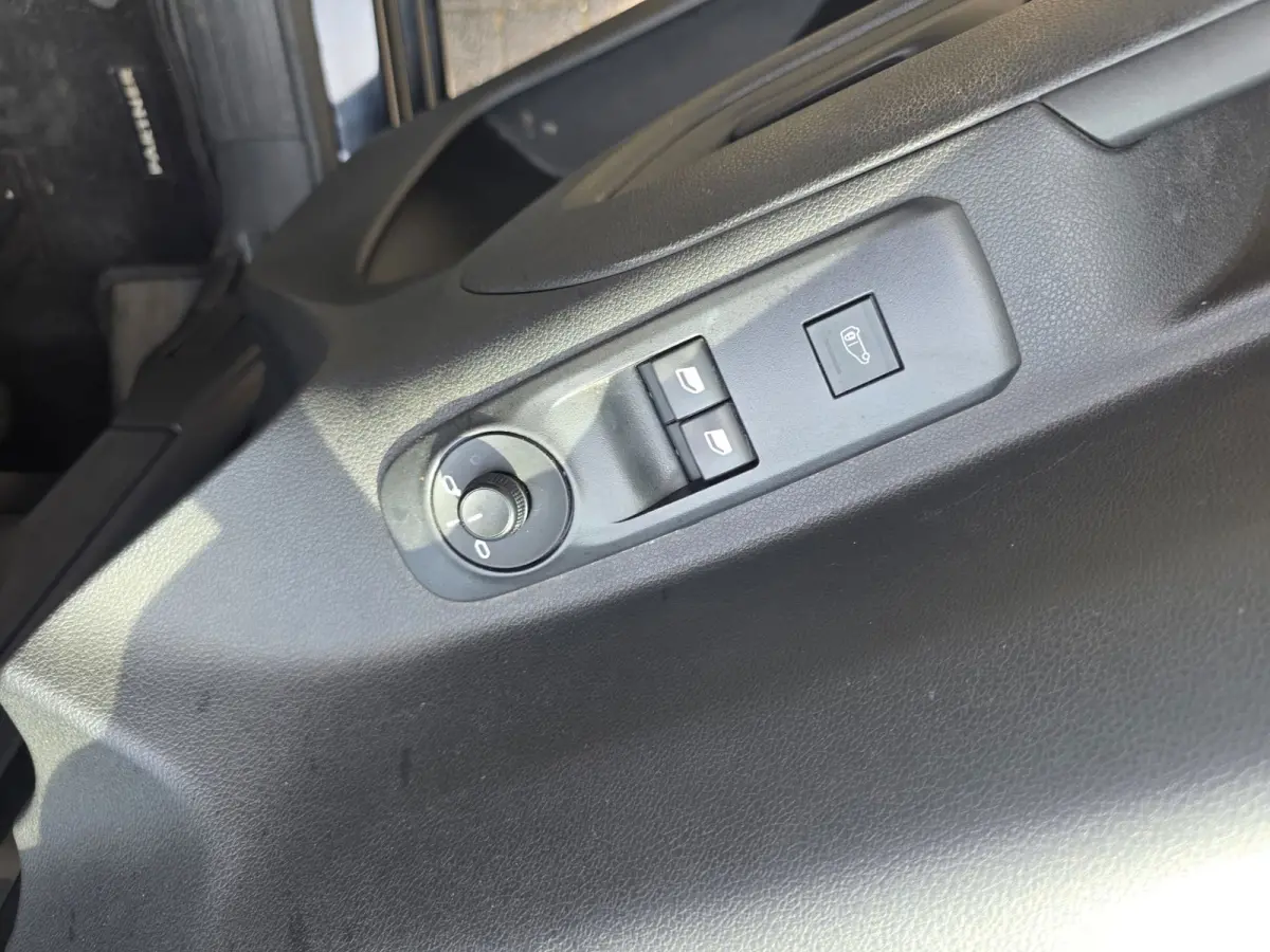 1.5 BlueHDI Premium / 1e EIGENAAR / CAMERA / CRUISE / NAVI