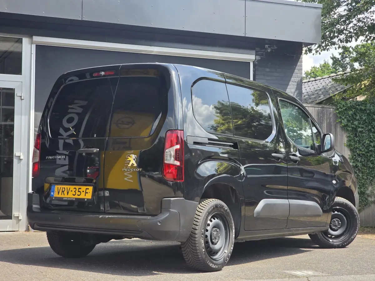 1.5 BlueHDI Premium / 1e EIGENAAR / CAMERA / CRUISE / NAVI