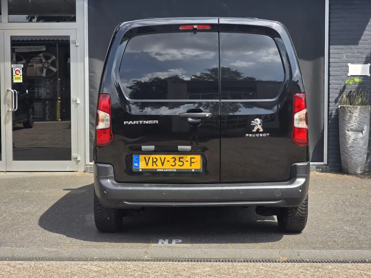 1.5 BlueHDI Premium / 1e EIGENAAR / CAMERA / CRUISE / NAVI