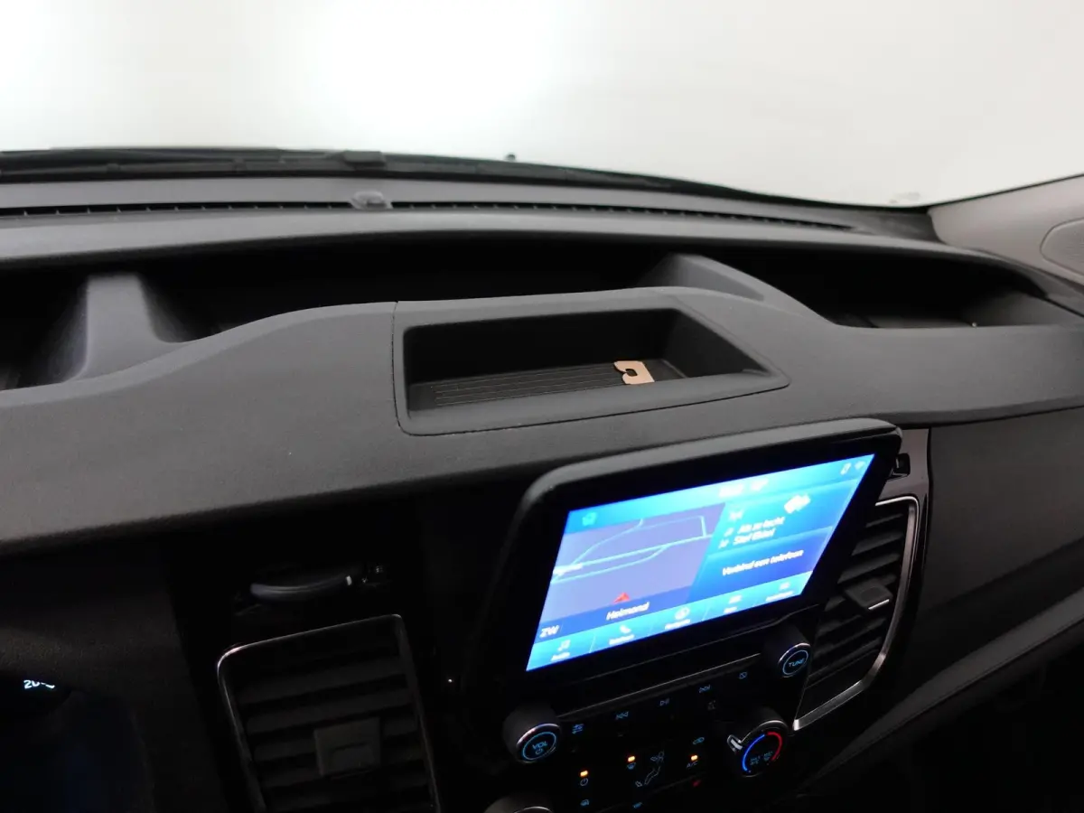 320 2.0 TDCI L2H1 Sport 170PK Automaat Airco Cruise Control Bluetooth Navi Trekhaak