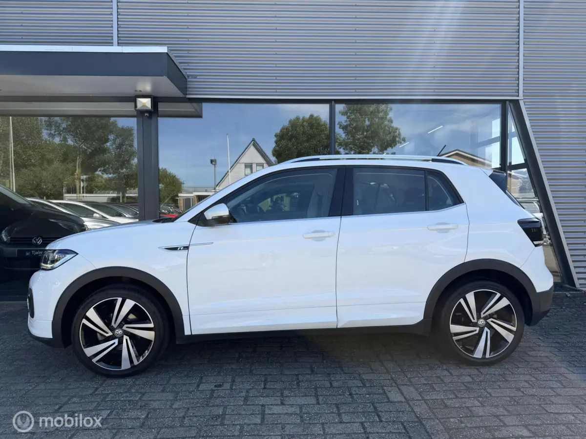 1.0 TSI Style R-Line xenon led 17 inch trekh carpl trekh