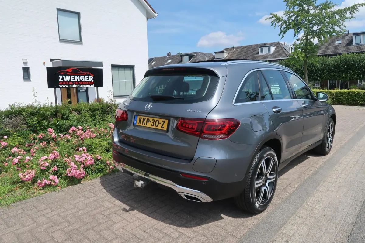 4MATIC PANORAMADAK|TREKHAAK|KEYLESS|CARPLAY|CAMERA|DEALER ONDERHOUDEN