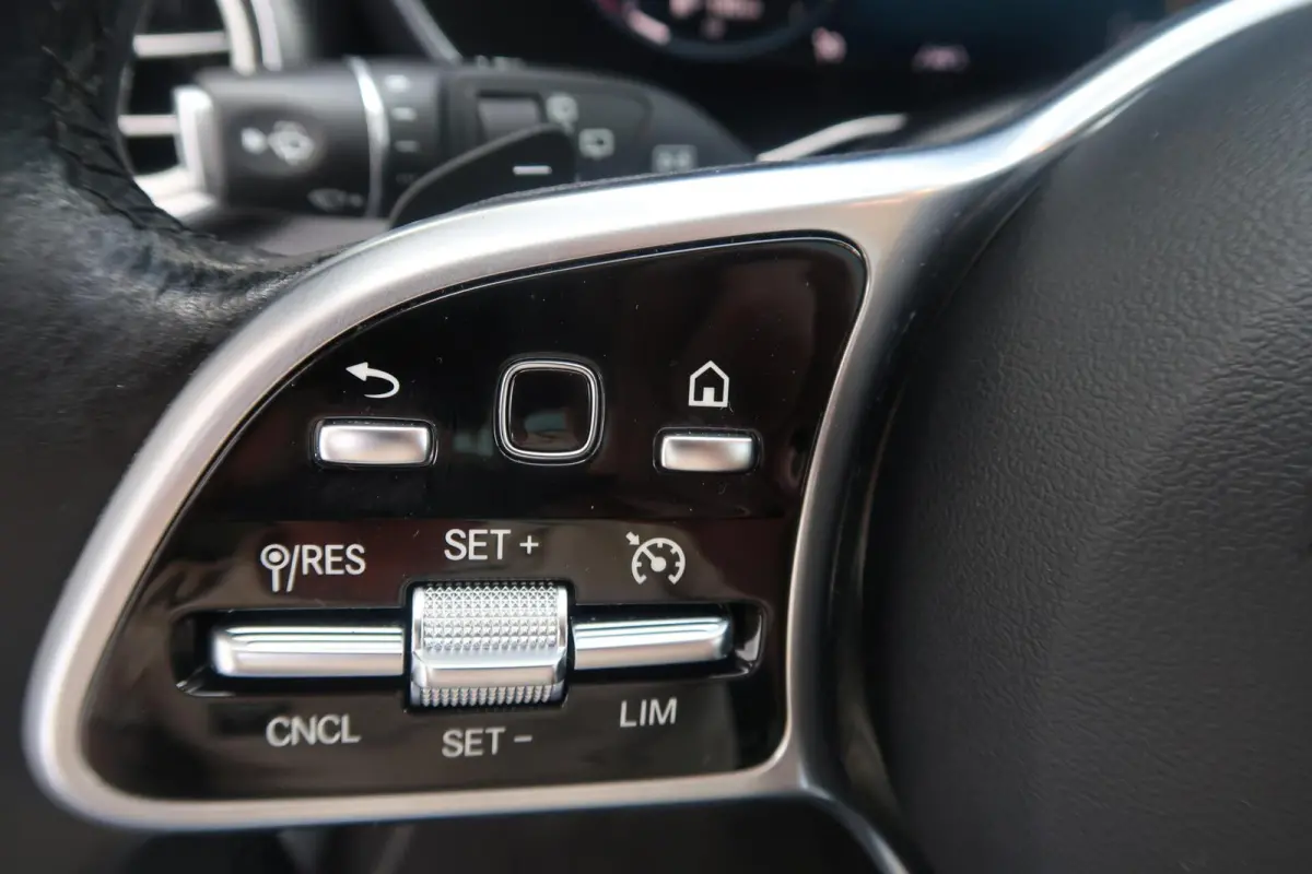 4MATIC PANORAMADAK|TREKHAAK|KEYLESS|CARPLAY|CAMERA|DEALER ONDERHOUDEN