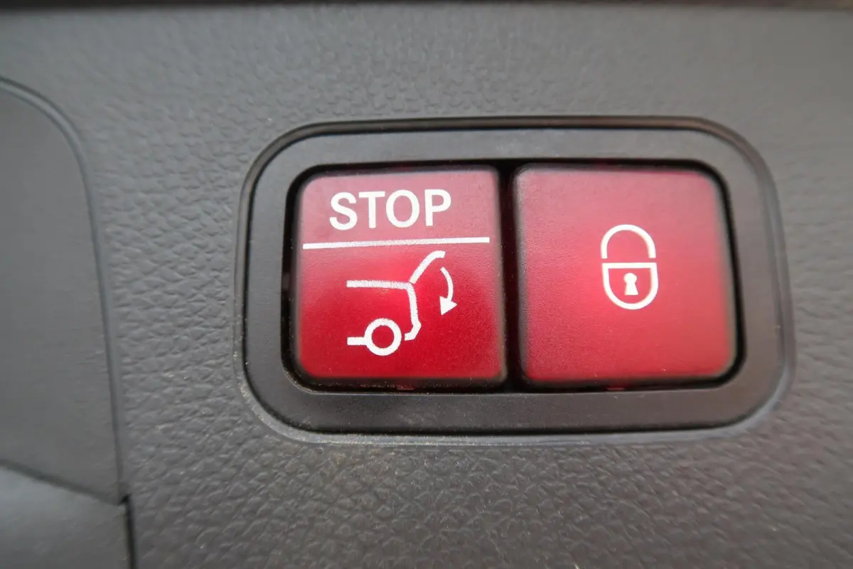 4MATIC PANORAMADAK|TREKHAAK|KEYLESS|CARPLAY|CAMERA|DEALER ONDERHOUDEN