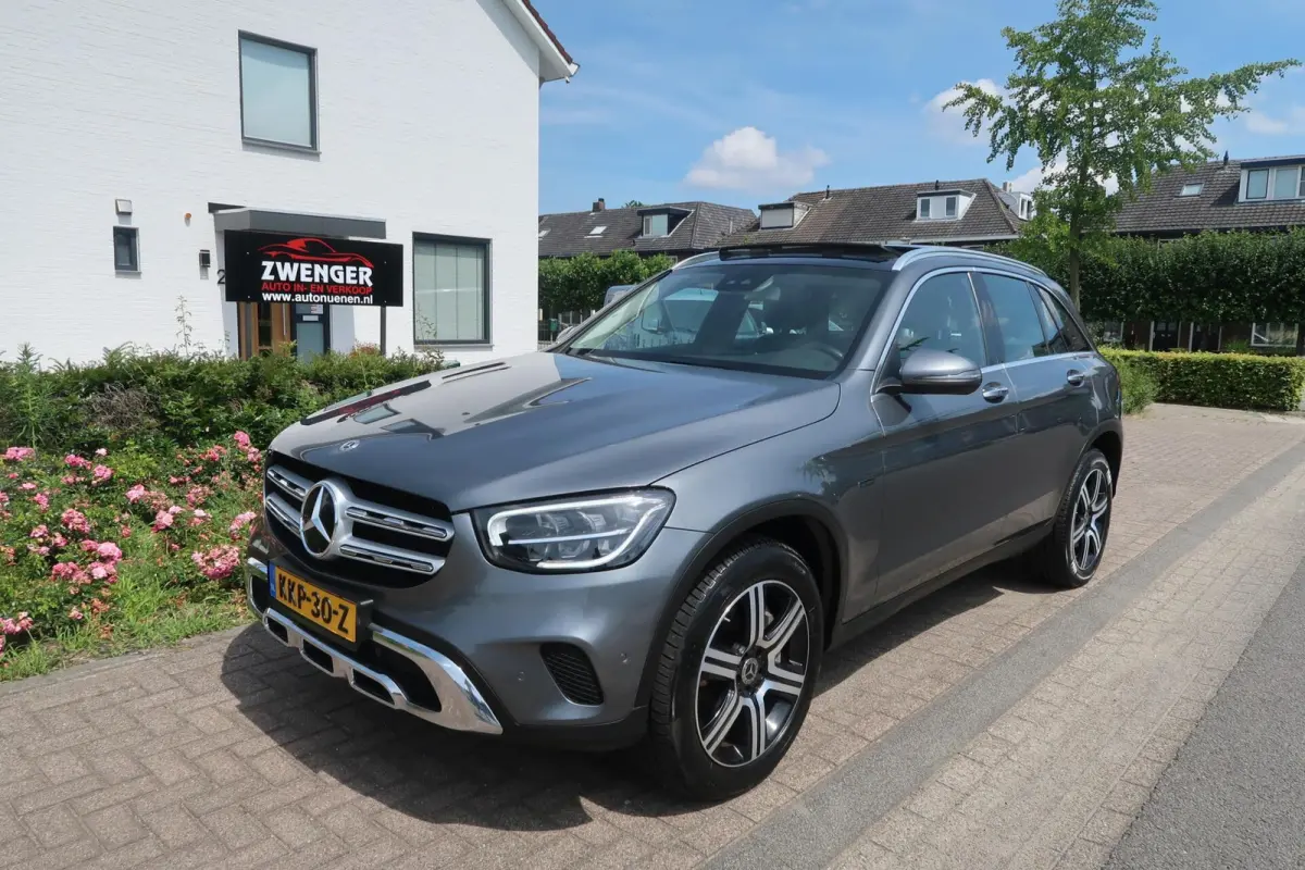 4MATIC PANORAMADAK|TREKHAAK|KEYLESS|CARPLAY|CAMERA|DEALER ONDERHOUDEN