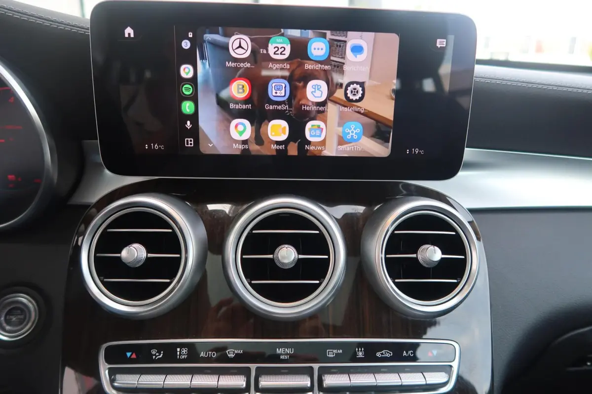 4MATIC PANORAMADAK|TREKHAAK|KEYLESS|CARPLAY|CAMERA|DEALER ONDERHOUDEN
