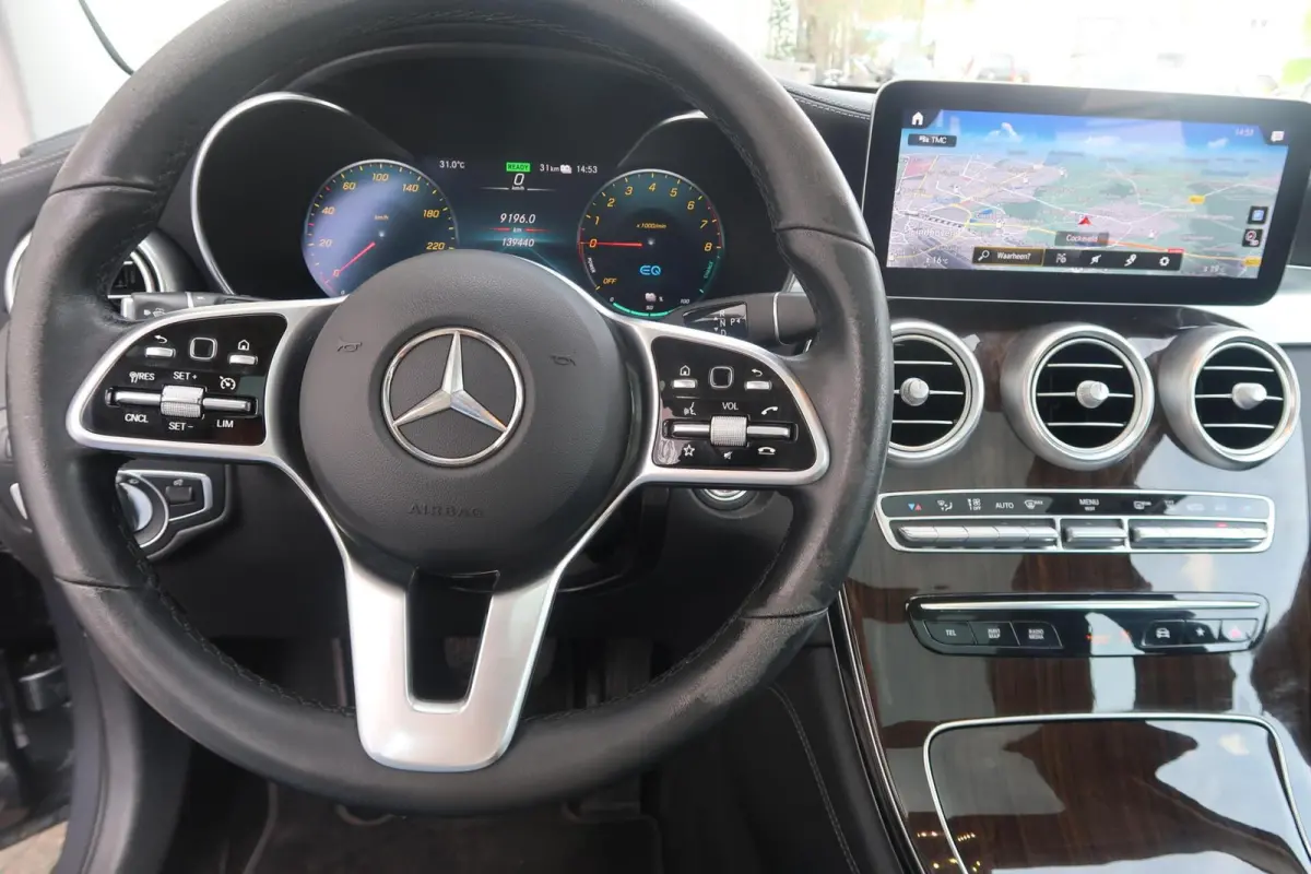 4MATIC PANORAMADAK|TREKHAAK|KEYLESS|CARPLAY|CAMERA|DEALER ONDERHOUDEN