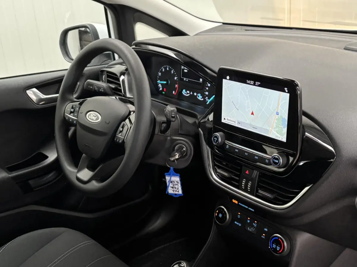 1.1 Trend / NL Auto / DealerOH / Carplay / Navi / 2e Eigenaar