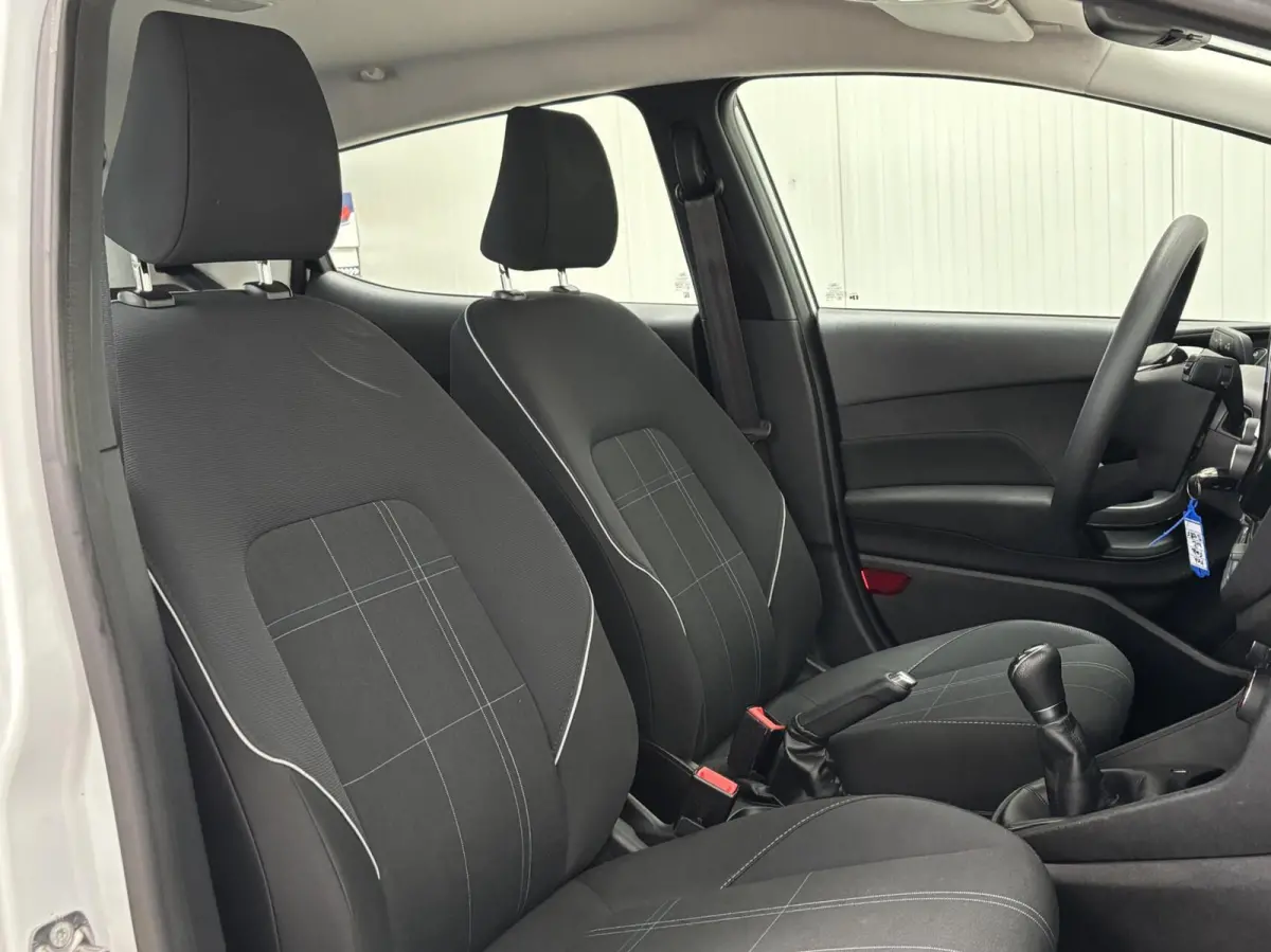 1.1 Trend / NL Auto / DealerOH / Carplay / Navi / 2e Eigenaar