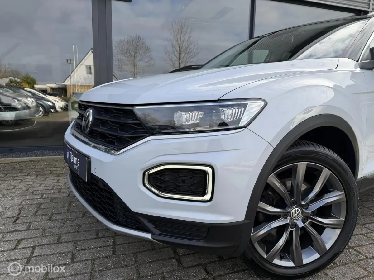 1.0 TSI Style Sport xenon led carplay 18 inch