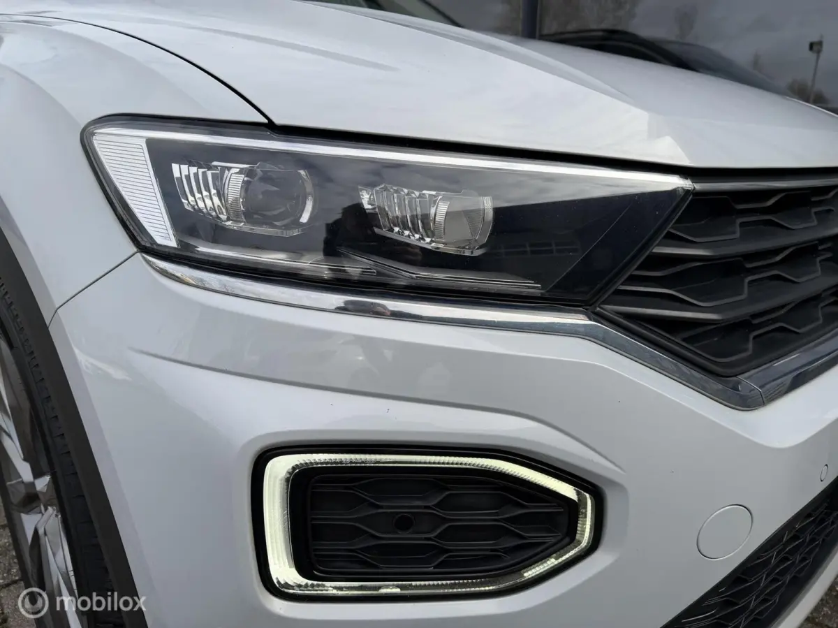 1.0 TSI Style Sport xenon led carplay 18 inch