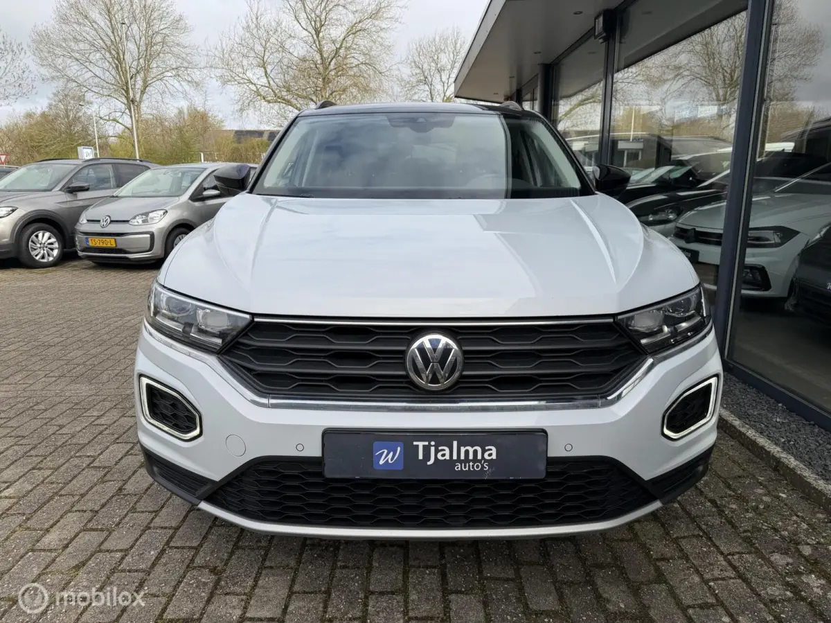 1.0 TSI Style Sport xenon led carplay 18 inch