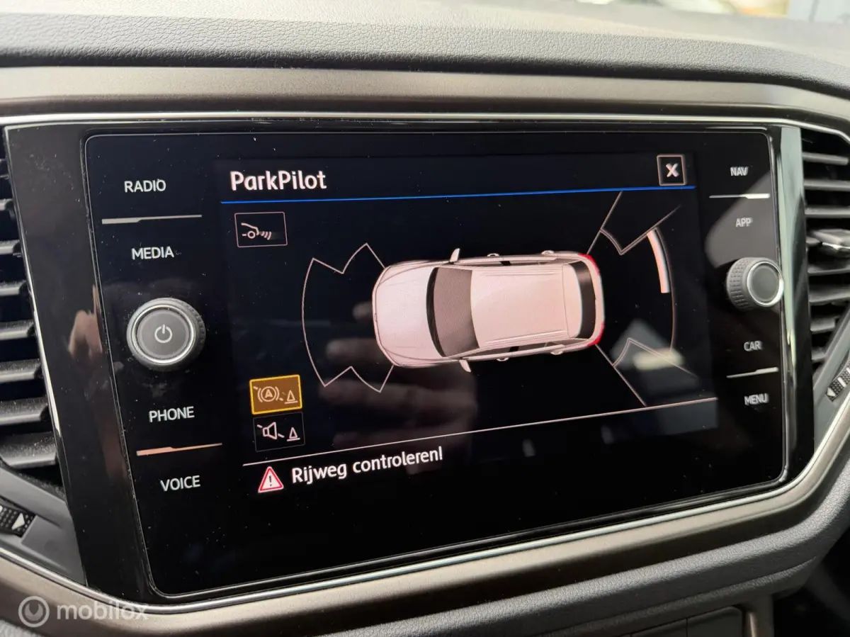 1.0 TSI Style Sport xenon led carplay 18 inch