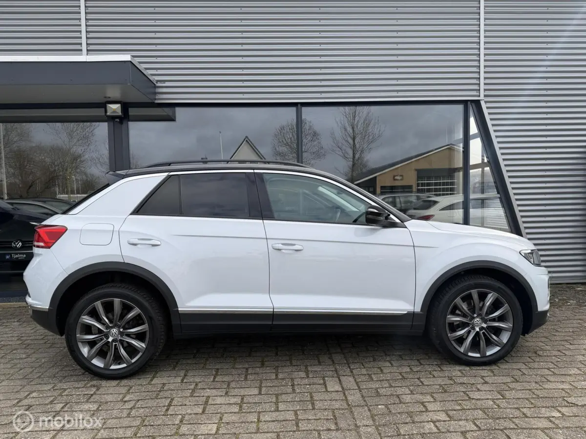 1.0 TSI Style Sport xenon led carplay 18 inch