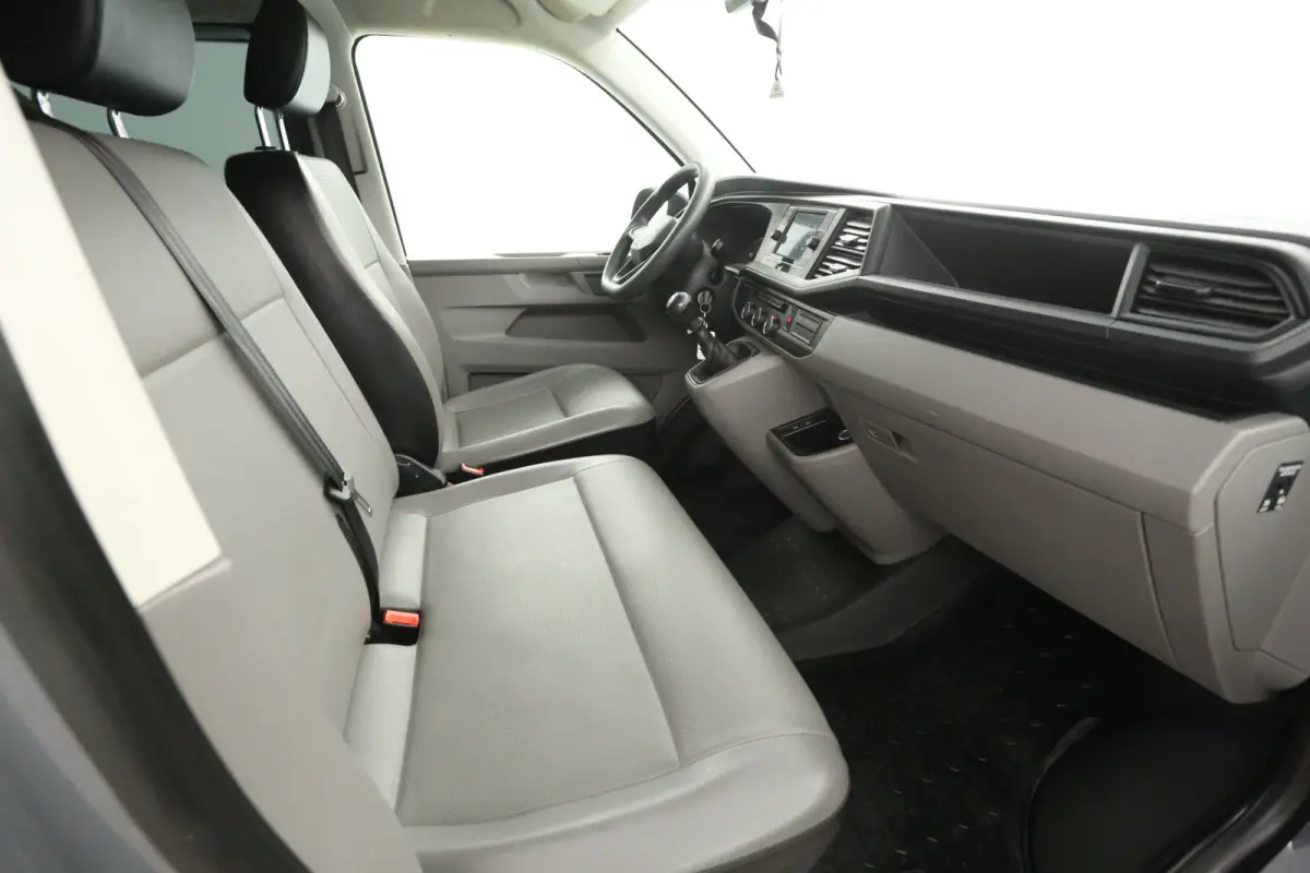 2.0 TDI L2H1 | DC | 6 Zits | Airco | Camera | Trekhaak | Carplay