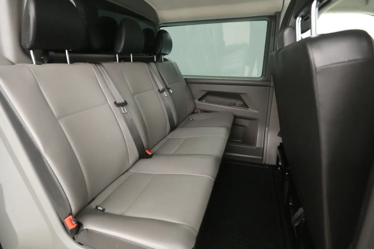 2.0 TDI L2H1 | DC | 6 Zits | Airco | Camera | Trekhaak | Carplay