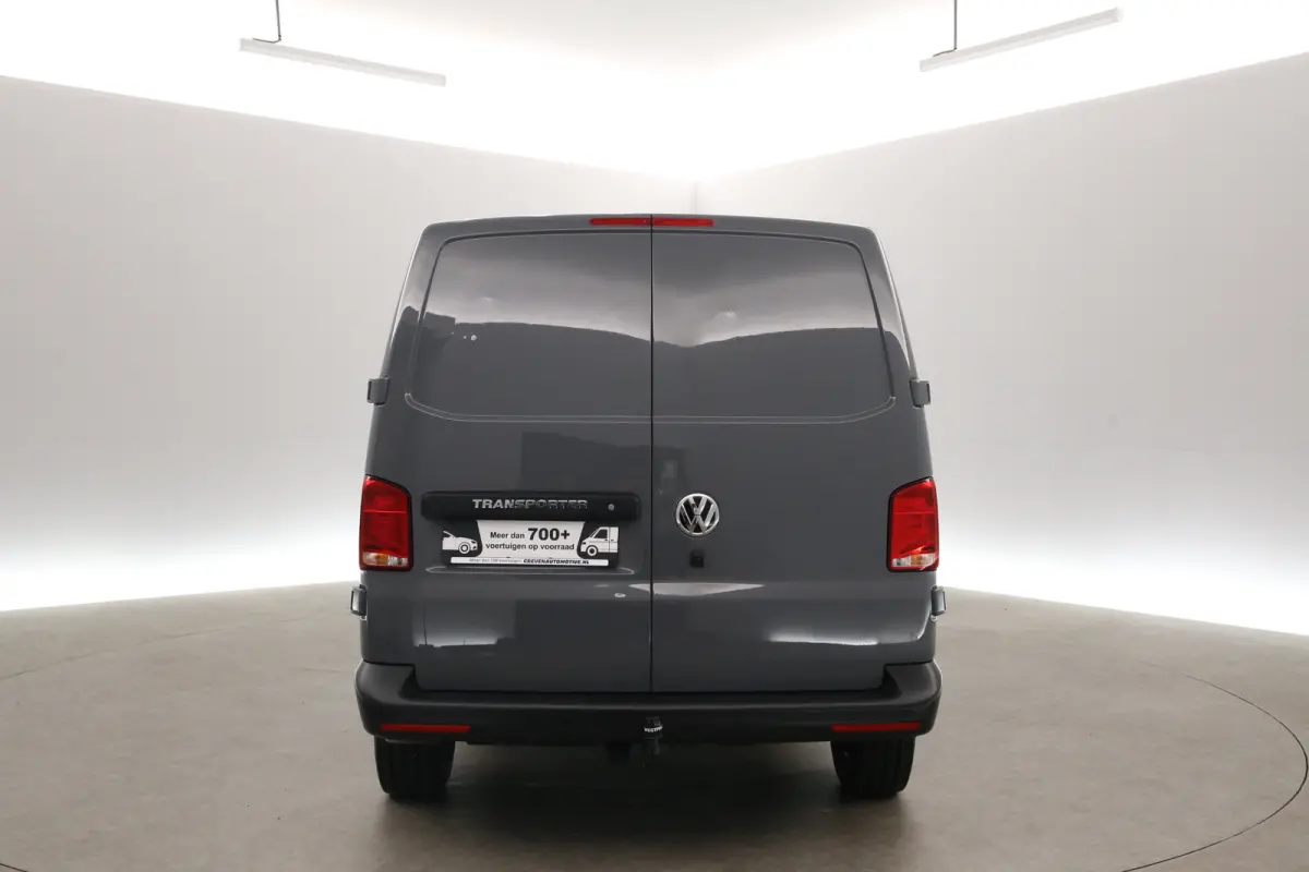 2.0 TDI L2H1 | DC | 6 Zits | Airco | Camera | Trekhaak | Carplay