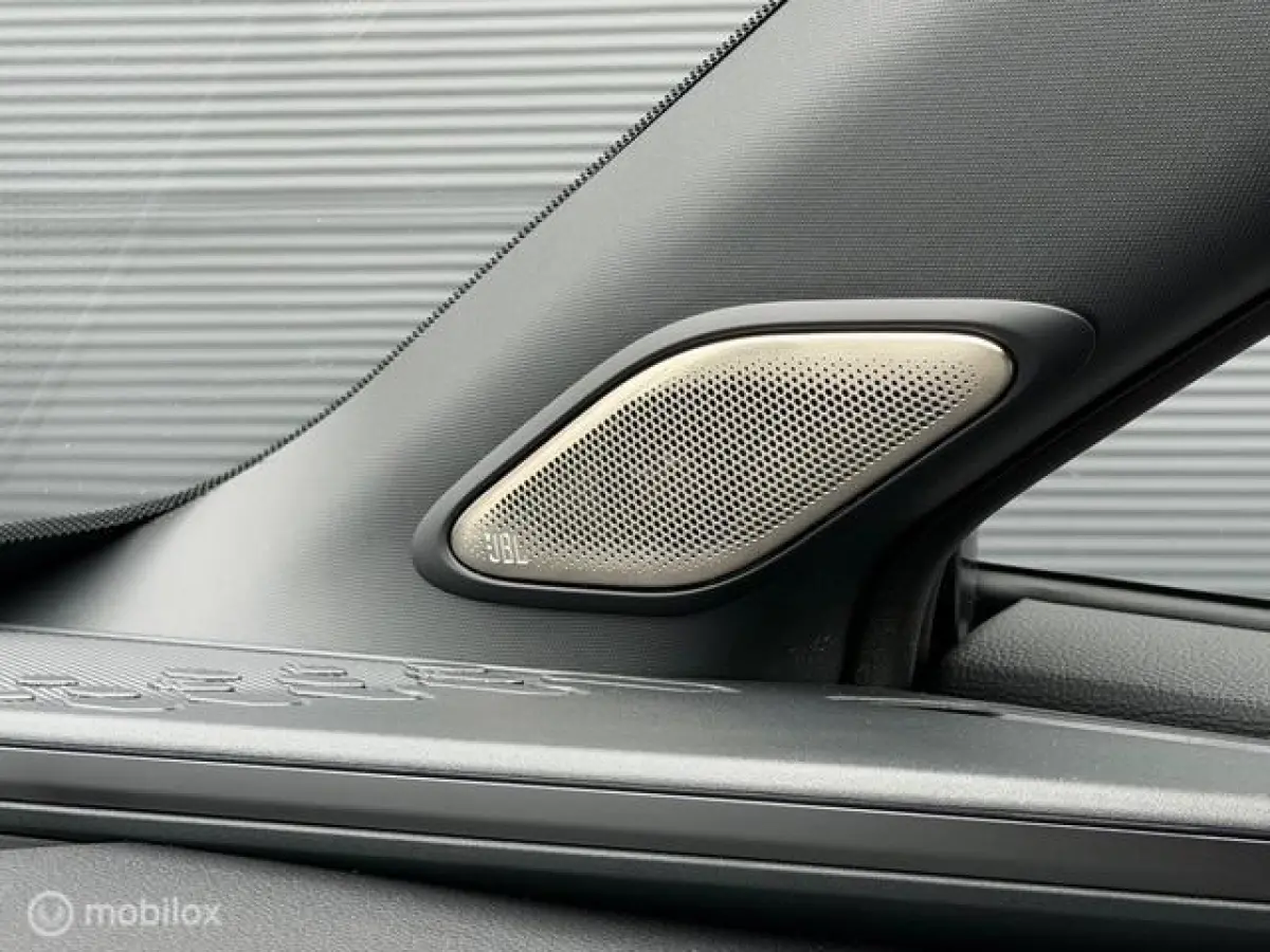 2.0 Plug-in Hybrid 220 GR SPORT JBL|360|Carplay