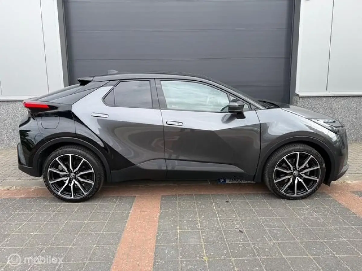 2.0 Plug-in Hybrid 220 GR SPORT JBL|360|Carplay