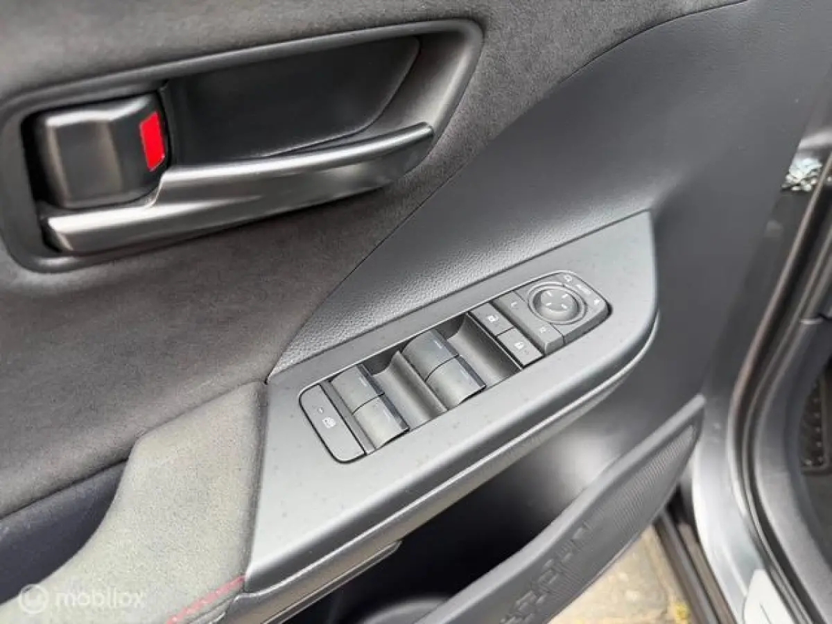 2.0 Plug-in Hybrid 220 GR SPORT JBL|360|Carplay