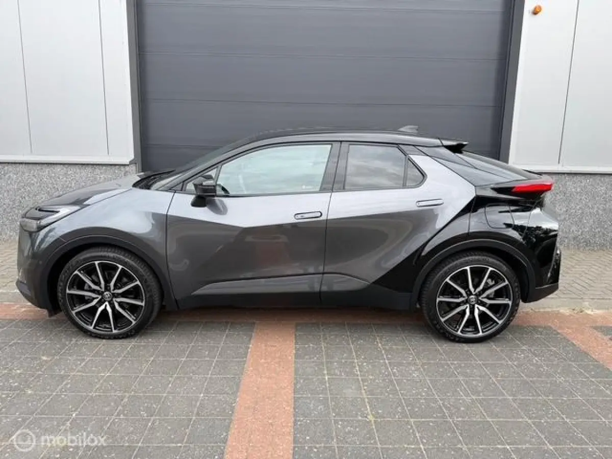 2.0 Plug-in Hybrid 220 GR SPORT JBL|360|Carplay