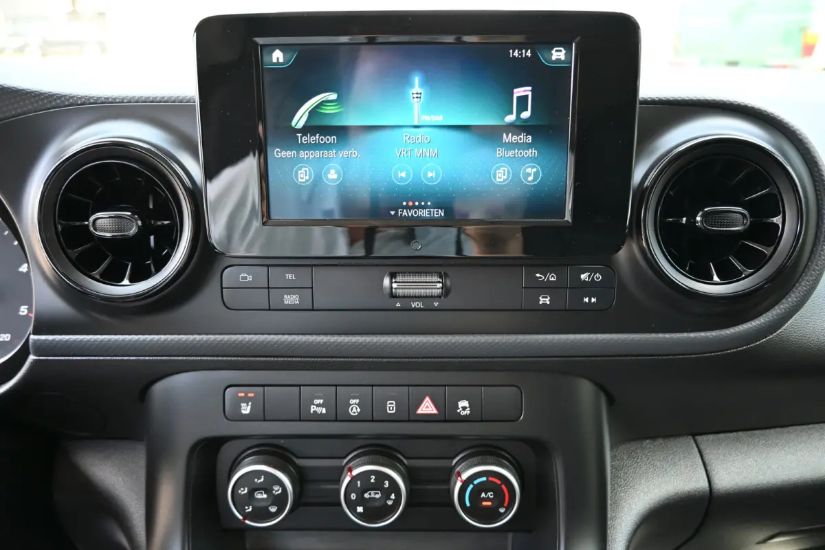 110 CDI L1 Pro 3-Zits, Camera, Apple Carplay/Android Auto
