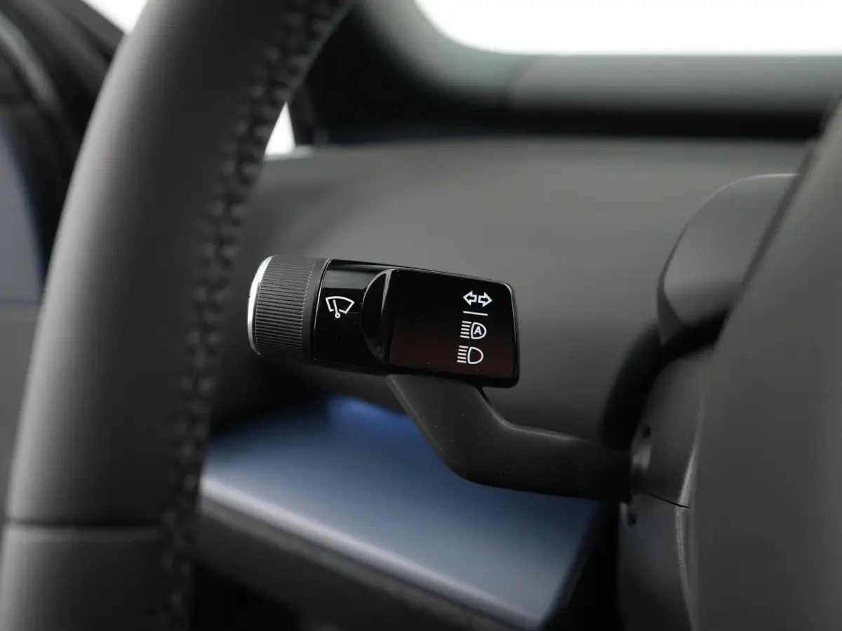 P3 Long Range Plus Europa | Elek Stoelen | Stoel- & Stuurverwarming | Harman/Kardon | Camera | Keyless | Adaptive Cruise | BLIS