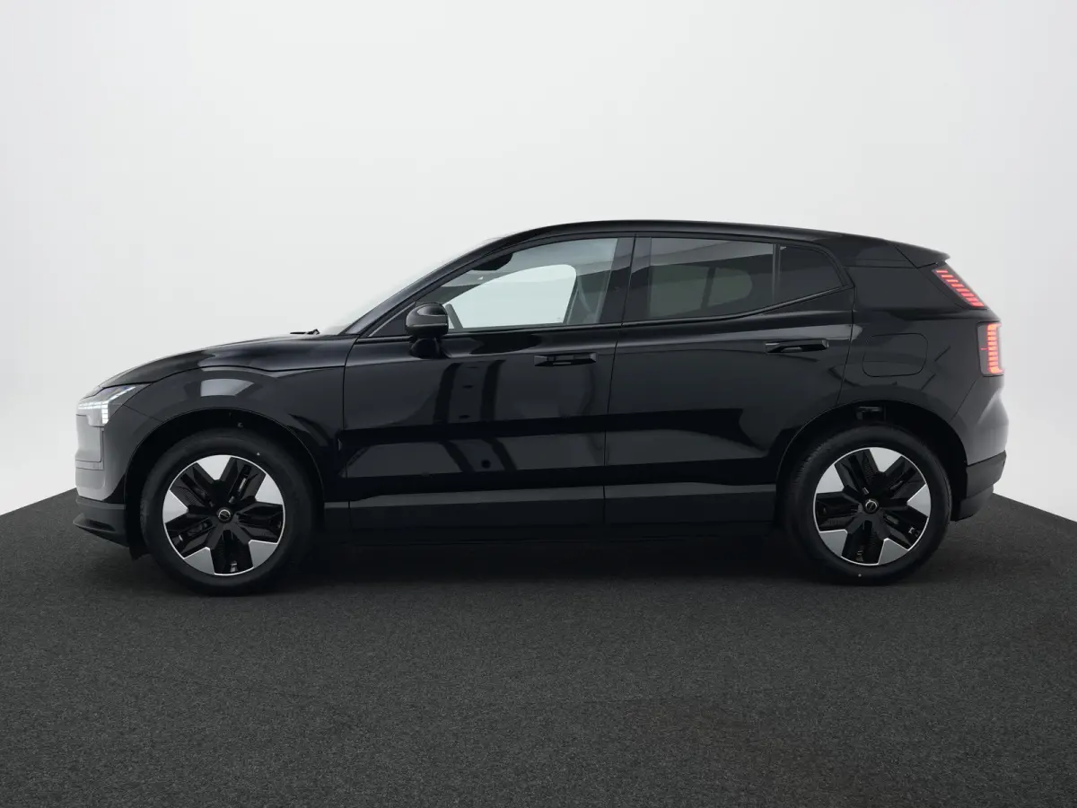 P3 Long Range Plus Europa | Elek Stoelen | Stoel- & Stuurverwarming | Harman/Kardon | Camera | Keyless | Adaptive Cruise | BLIS