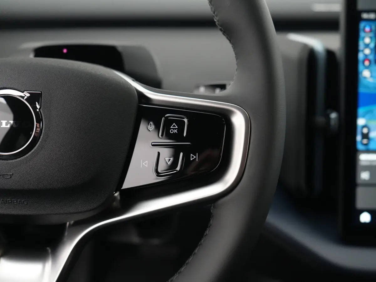 P3 Long Range Plus Europa | Elek Stoelen | Stoel- & Stuurverwarming | Harman/Kardon | Camera | Keyless | Adaptive Cruise | BLIS