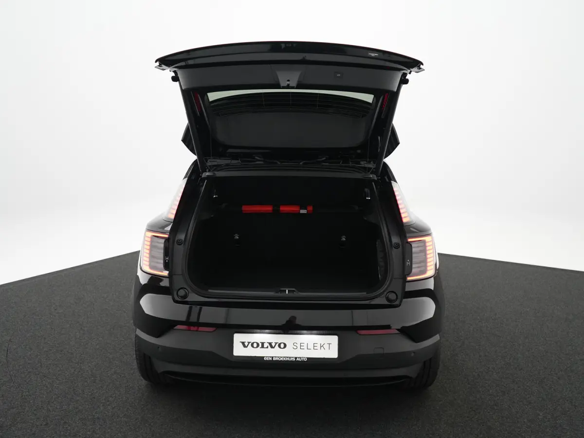 P3 Long Range Plus Europa | Elek Stoelen | Stoel- & Stuurverwarming | Harman/Kardon | Camera | Keyless | Adaptive Cruise | BLIS