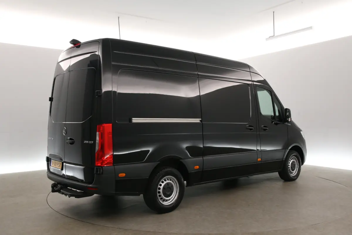 315 CDI 150PK L2H2 | 3500kg Trekgew. | Airco | Cruise | Carplay | Camera | Trekhaak