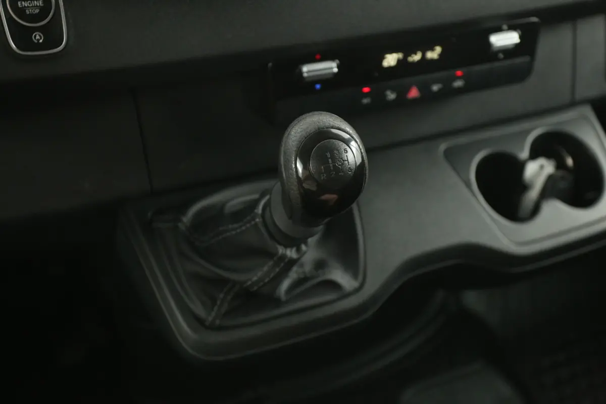 315 CDI 150PK L2H2 | 3500kg Trekgew. | Airco | Cruise | Carplay | Camera | Trekhaak