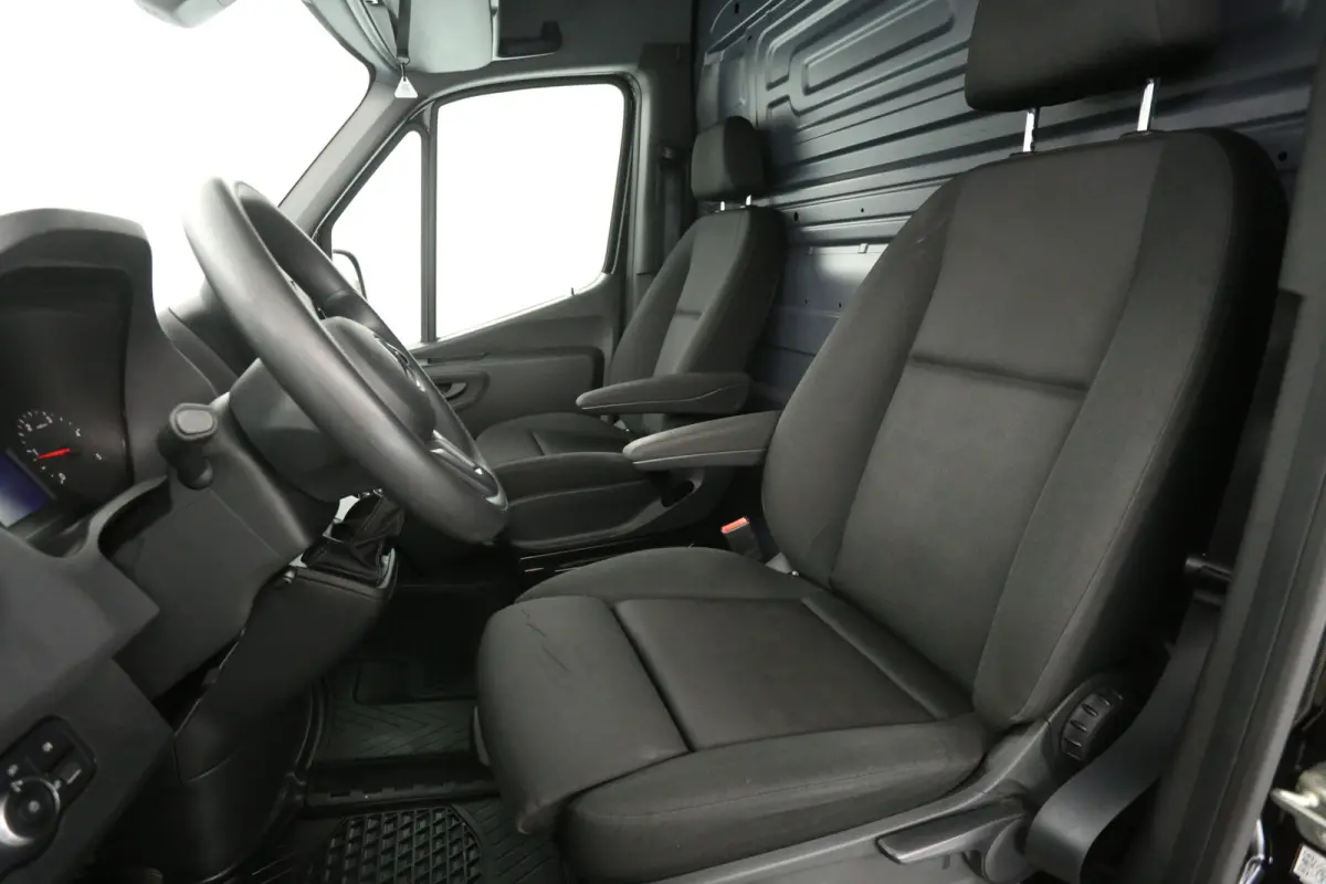 315 CDI 150PK L2H2 | 3500kg Trekgew. | Airco | Cruise | Carplay | Camera | Trekhaak