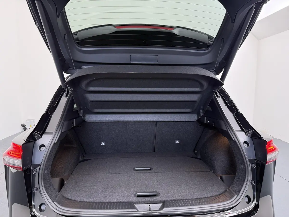 1.3 MHEV Xtronic Tekna | Panoramadak | Trekhaak | Adaptieve Cruise Control |