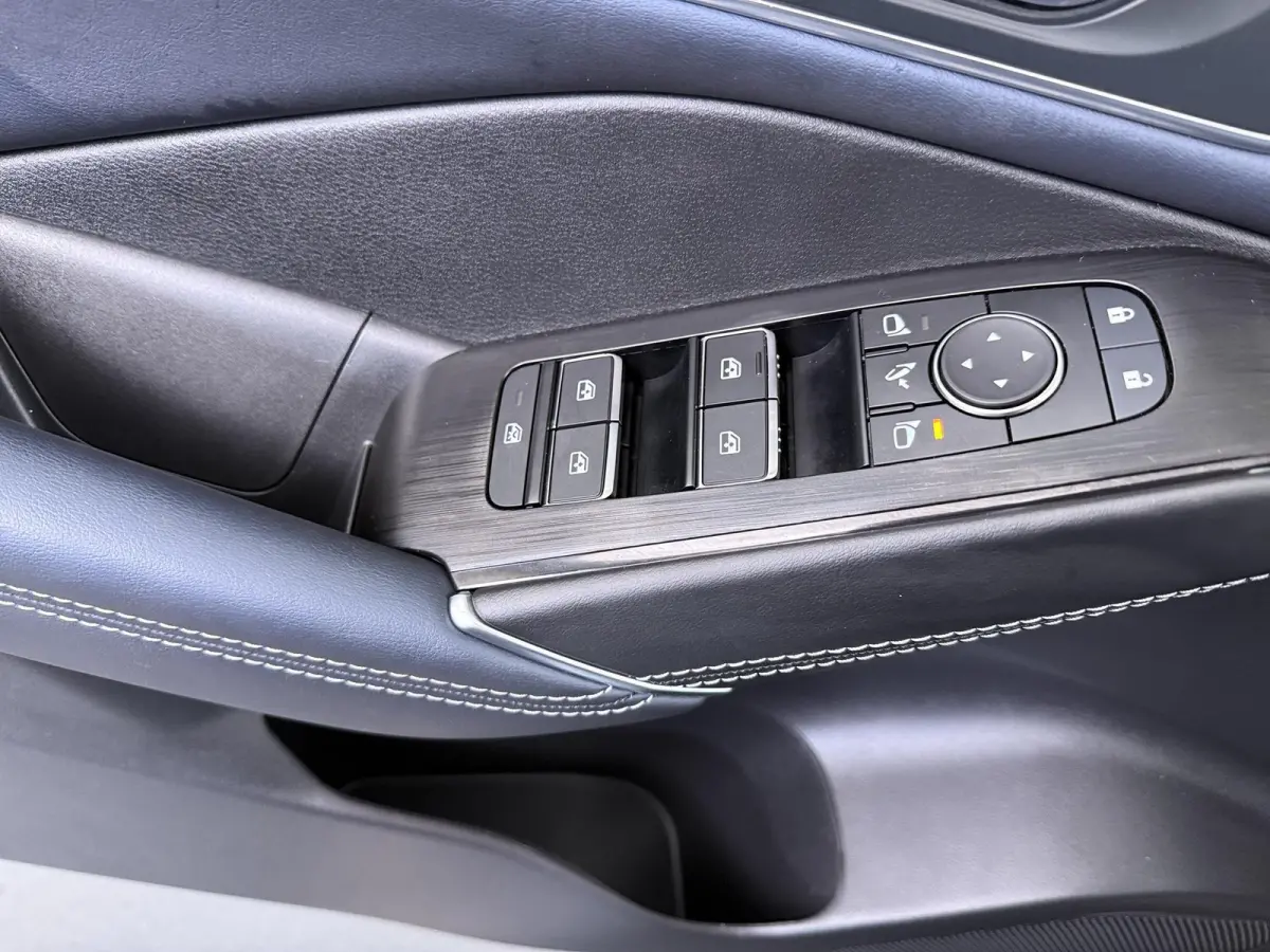 1.3 MHEV Xtronic Tekna | Panoramadak | Trekhaak | Adaptieve Cruise Control |