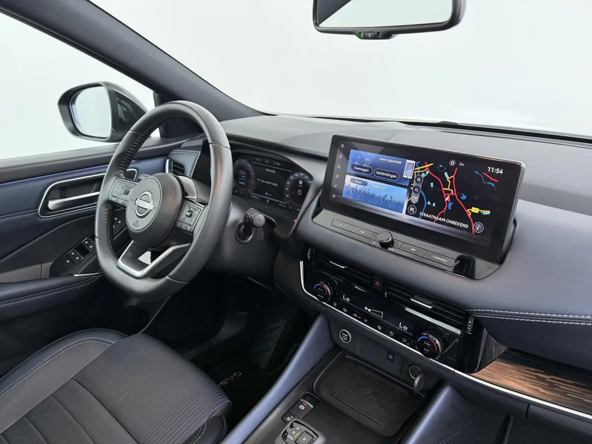 1.3 MHEV Xtronic Tekna | Panoramadak | Trekhaak | Adaptieve Cruise Control |