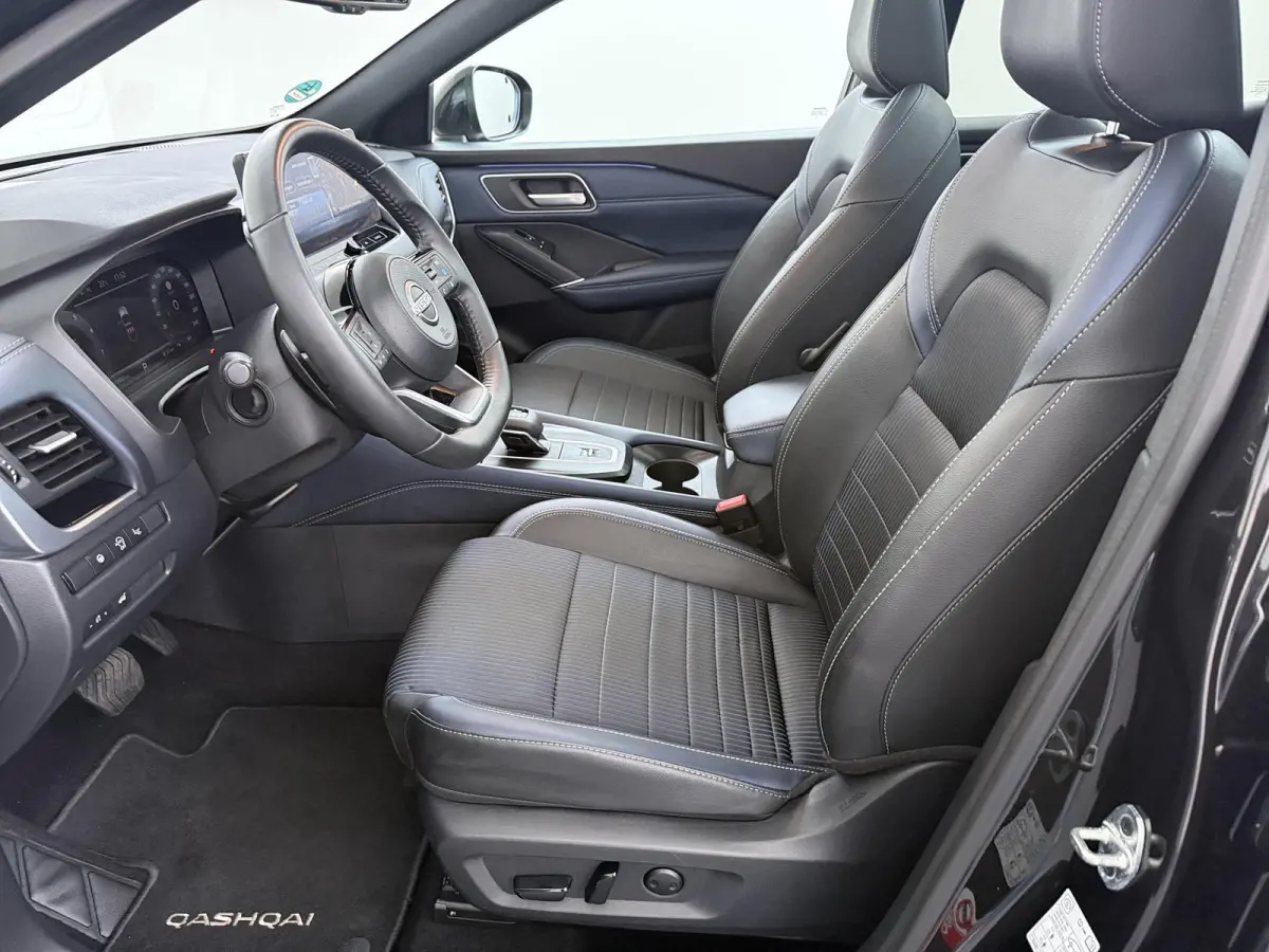 1.3 MHEV Xtronic Tekna | Panoramadak | Trekhaak | Adaptieve Cruise Control |